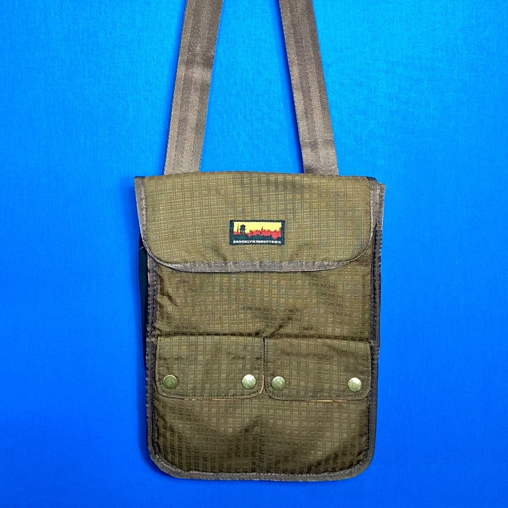 Brooklyn Industries Laptop Crossbody Bag